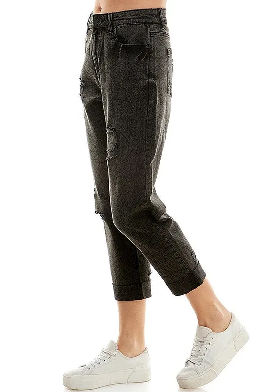 DESTRUCTED CUFFED MOM JEANS